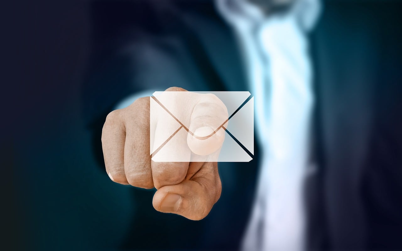 Importance of Email Image